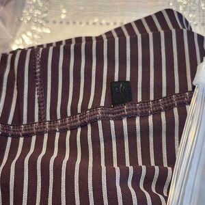 HALARA Women's Striped workout Bottoms - burgundy and white stripe.